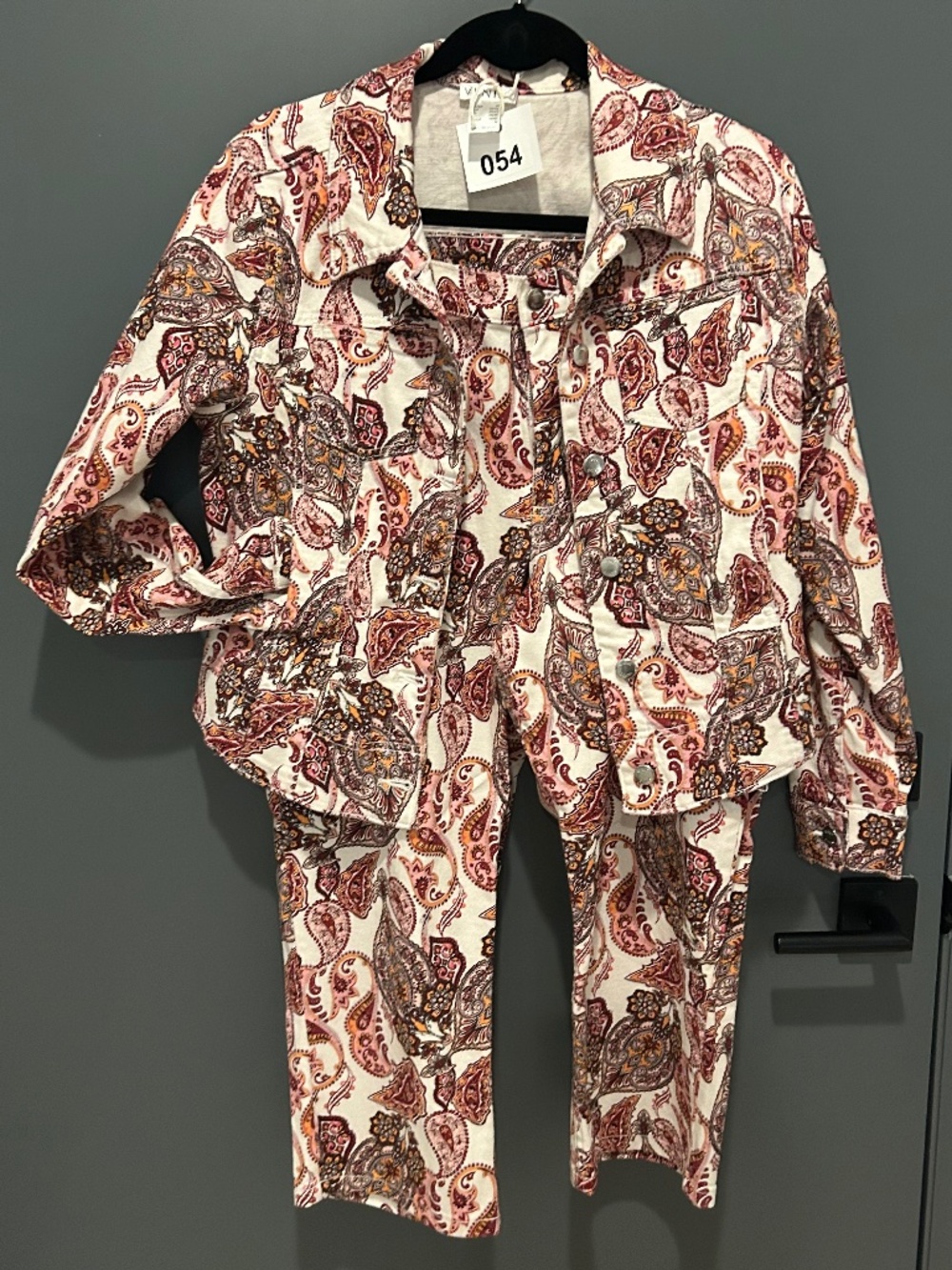 Matching Paisley Jeans & Jean Jacket by Venus
